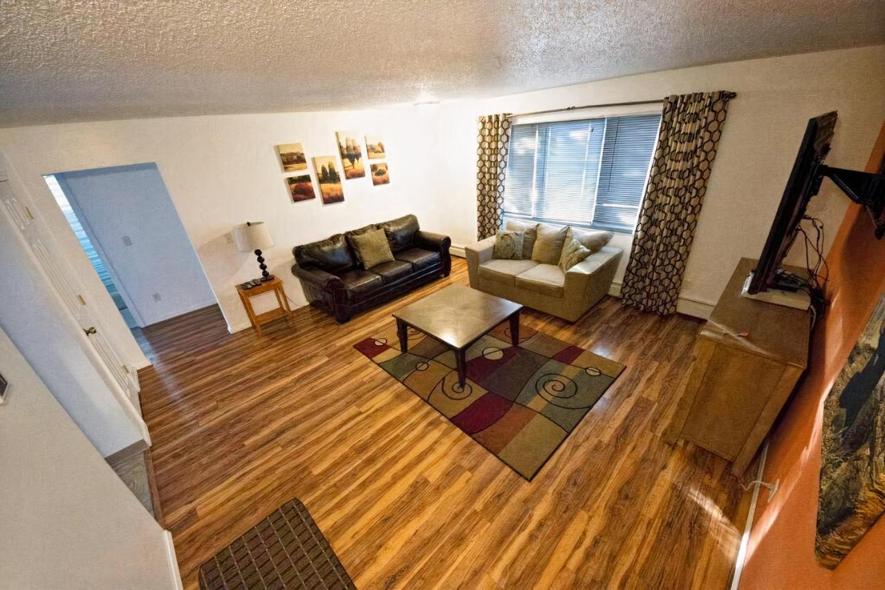 Stay Anchorage! Furnished Two Bedroom Apartments With High Speed Wifi מראה חיצוני תמונה