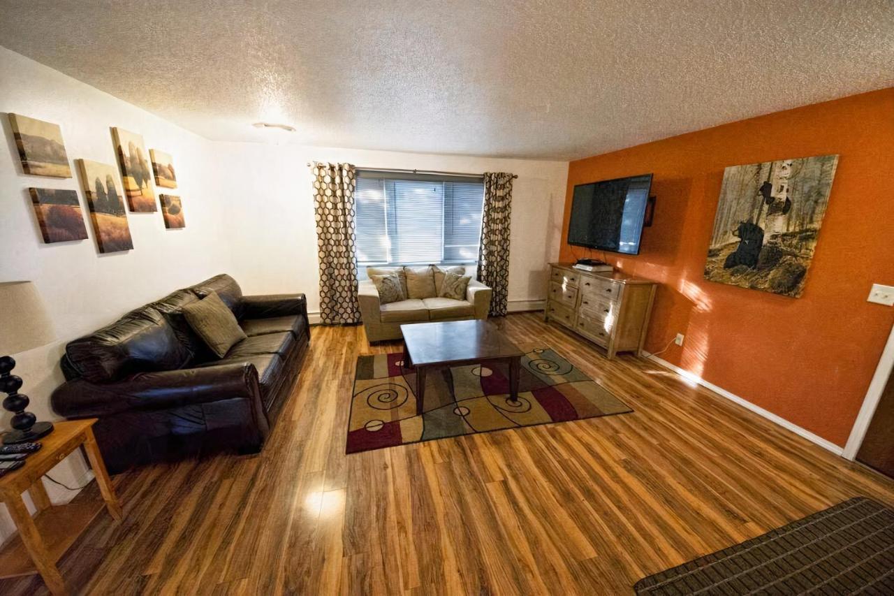 Stay Anchorage! Furnished Two Bedroom Apartments With High Speed Wifi מראה חיצוני תמונה