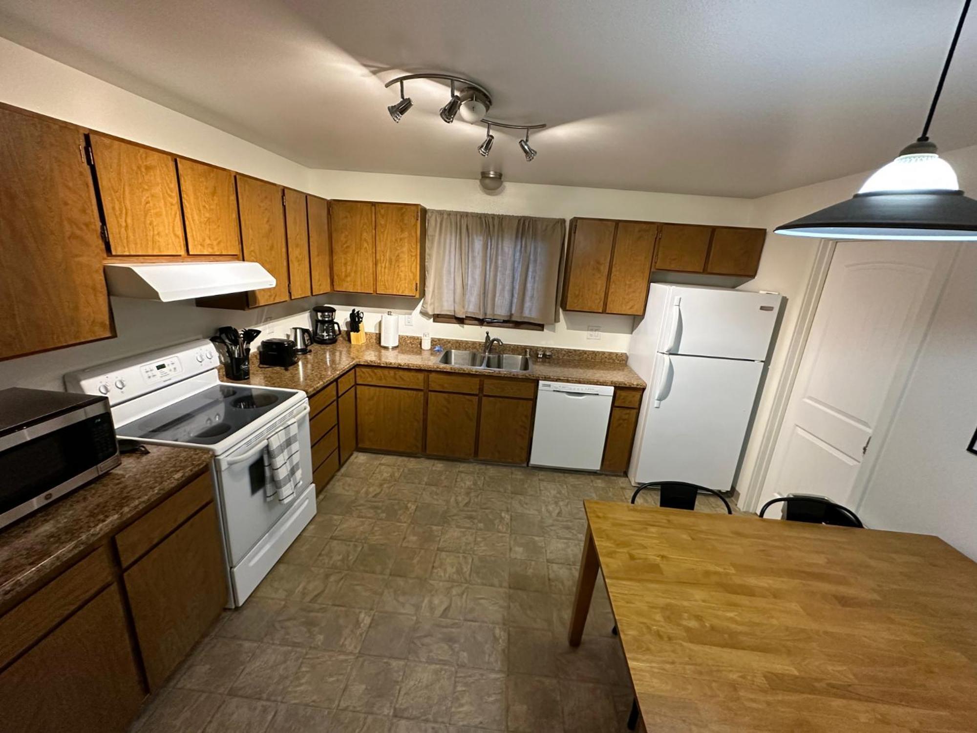 Stay Anchorage! Furnished Two Bedroom Apartments With High Speed Wifi מראה חיצוני תמונה